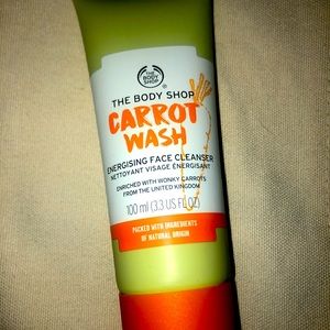 Carrot wash energizing face cleanser